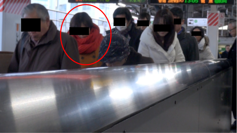 【12:55】同車両から降車