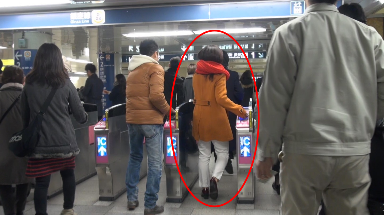 【12時58分】東京メトロ 銀座線の改札を通過