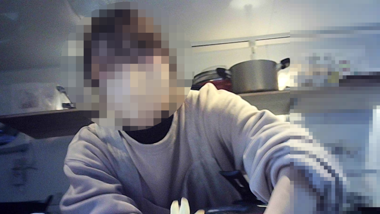 長居するのも逆に対象者に対し不必要にインパクトを与えてしまうため、自然な形で立ち去ることも重要